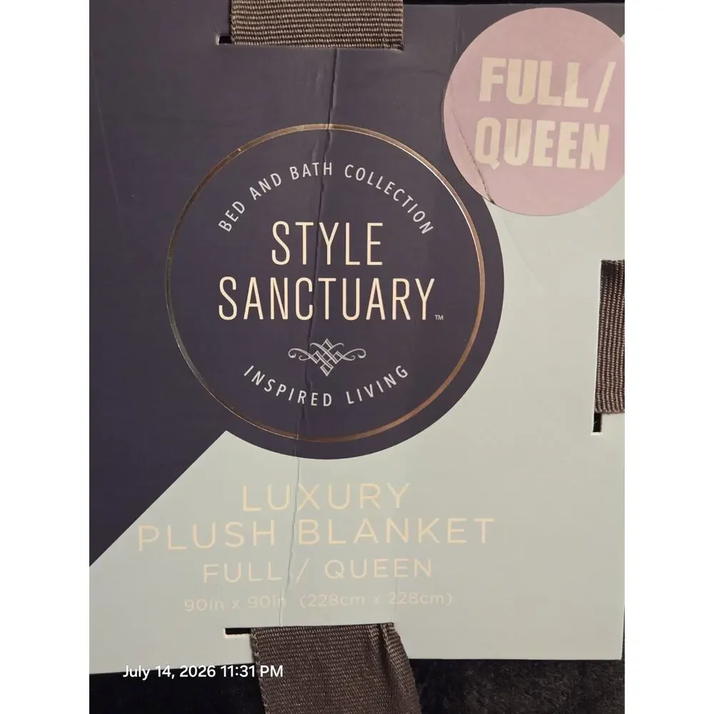 Style Sanctuary Luxury Plush Blanket Full/Queen Black Solid 90 x 90 in